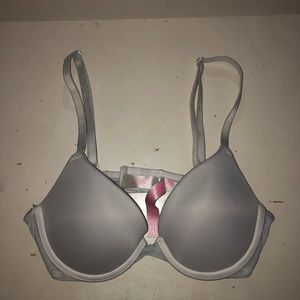 light gray 32 A pink bra